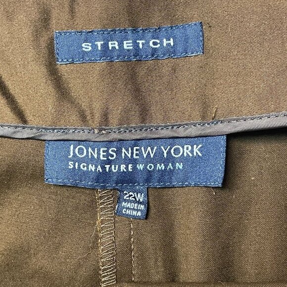 Jones New York CROP Capri Pants Womens 22W 2X Brown BEADED Trim STRETCH Zip - Picture 9 of 12